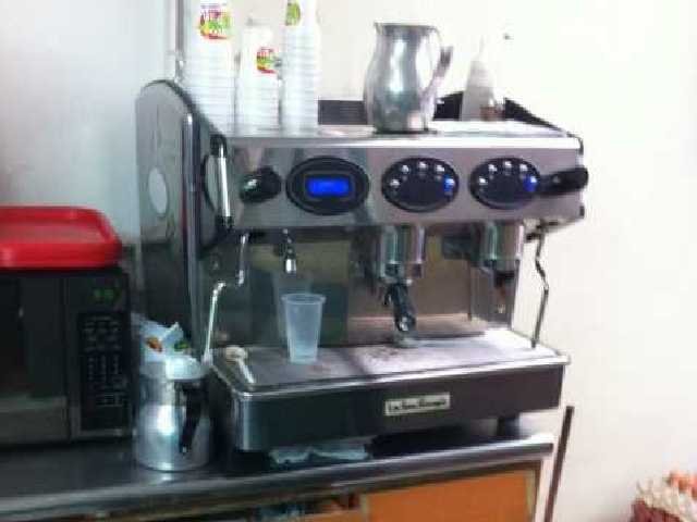 SERVICIO-TÉCNICO-DE-MÁQUINAS-DE-CAFÉ-Y-DE-CAPUCHINERAS-RANCILIO-LA-SAN-MARCO-BUNN-SPAZIALE-CIMBALI