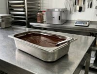horno derretir y mantener el chocolate derretido (2)